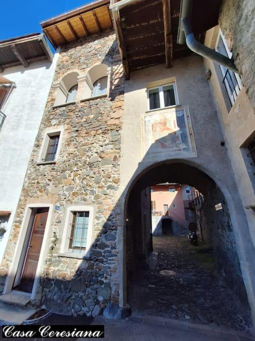 Antica Torre Del Castello Casa Ceresiana Villa Carabietta Exterior foto
