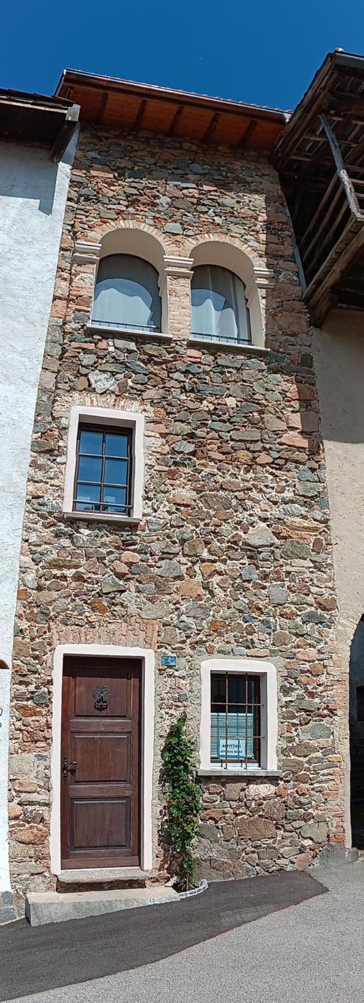 Antica Torre Del Castello Casa Ceresiana Villa Carabietta Exterior foto